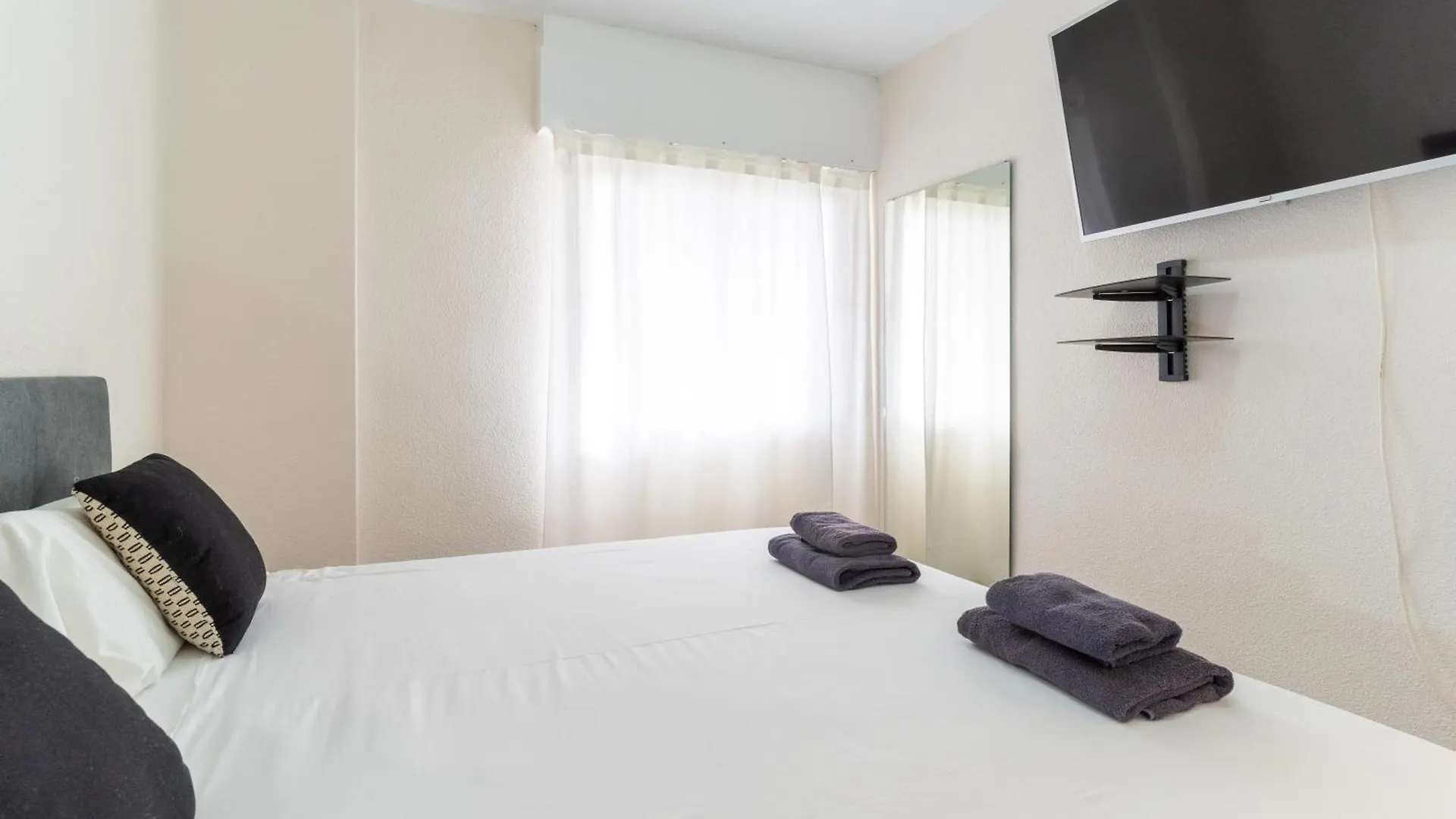 Trendyhomes Geminis I Moderno Piso En La Mejor Zona De Aguadulce Aguadulce  Spain